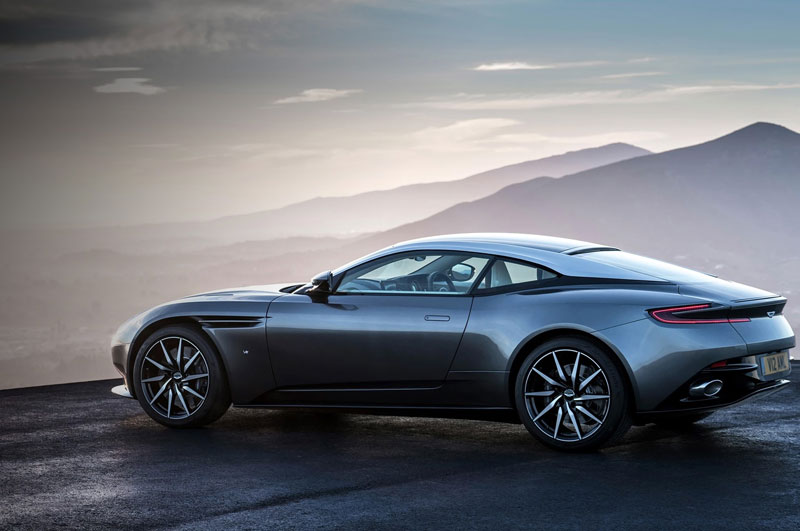 Thuê Xe Cưới Aston Martin