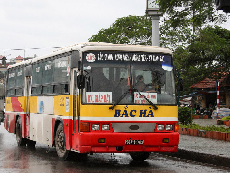 Xe bus đi Bắc Giang