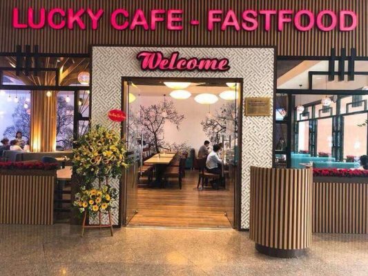 Lucky Restaurant Cafe